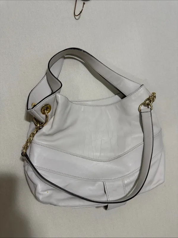 MICHAEL Michael Kors White Leather Shoulder Hobo with Gold Hardware Accents - Image 5