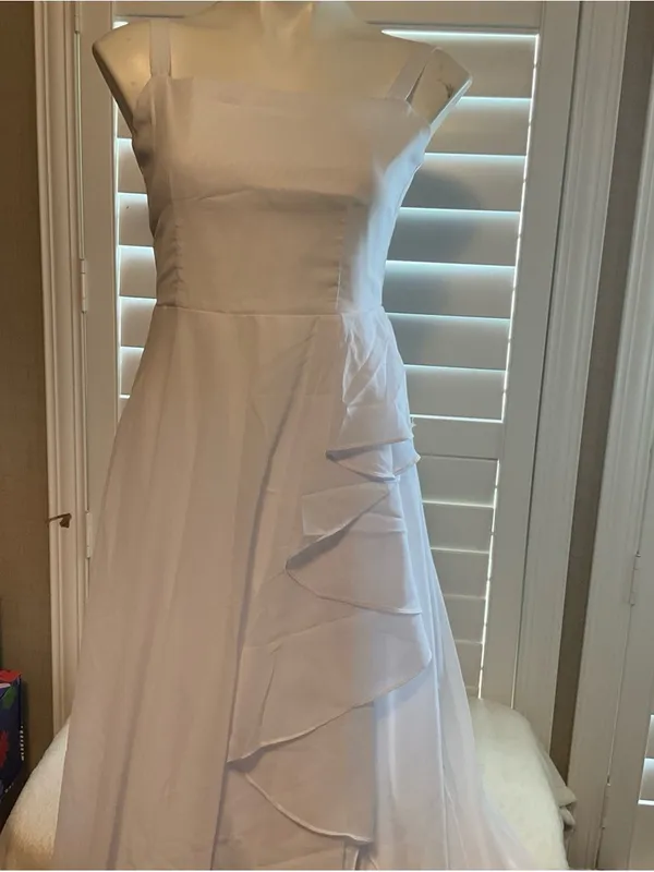 White Maxi Dress with Ruffle Detail - Image 2