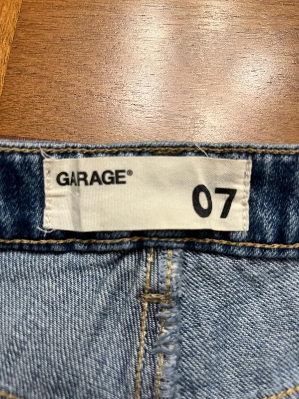 Garage High Waist Distressed Denim Shorts Juniors Size 7 - Image 5