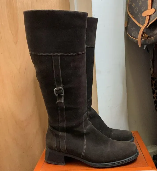 La Canadienne Boots,8M Brown Size 8 - Image 2