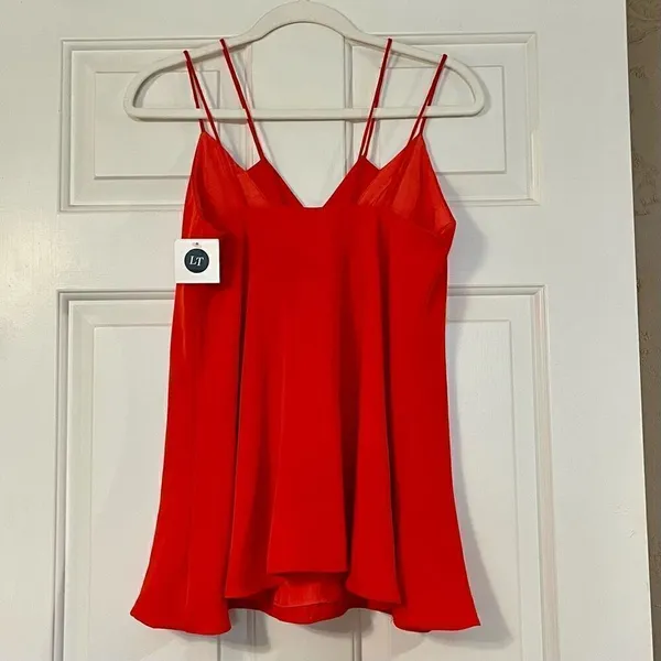 NWT The Coverii Red Double V-neck Strappy Layered Cami Small - Image 2