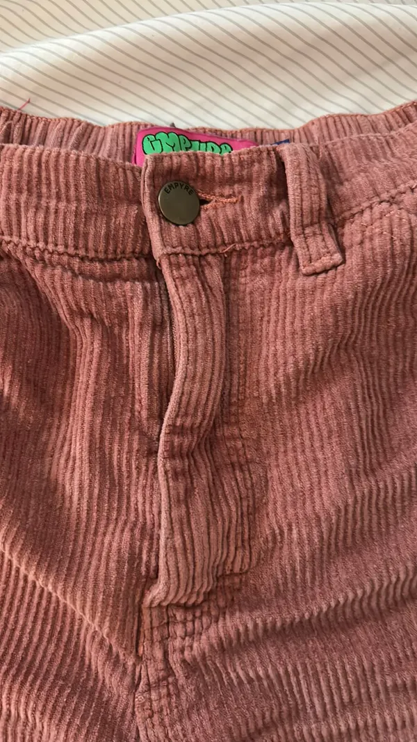 Empyre Zumiez Shorts - Image 3