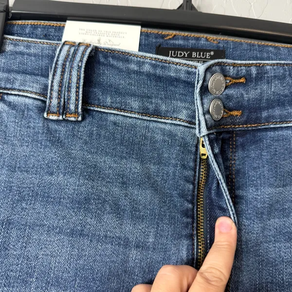 Judy Blue Baylor High Rise Button Detail Wide Leg Jean, Indigo, 13/31 - Image 7