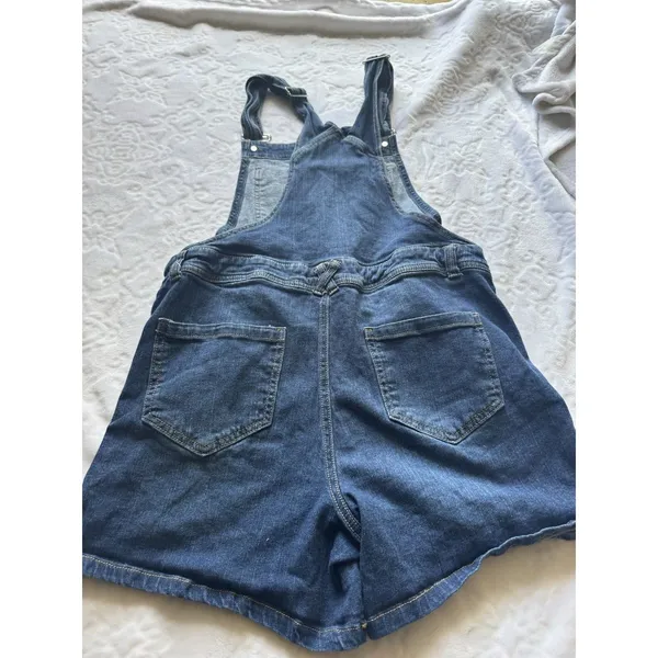 Almost Famous Romper, Women's Size 13 Blue, Denim, Overalls Shorts Distressed - Image 13