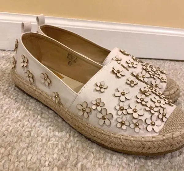 Akira White Espadrilles - Image 3
