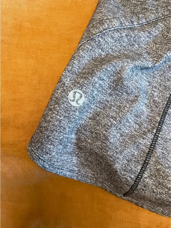 Lululemon Heather Grey Track That Short 5” - Image 4
