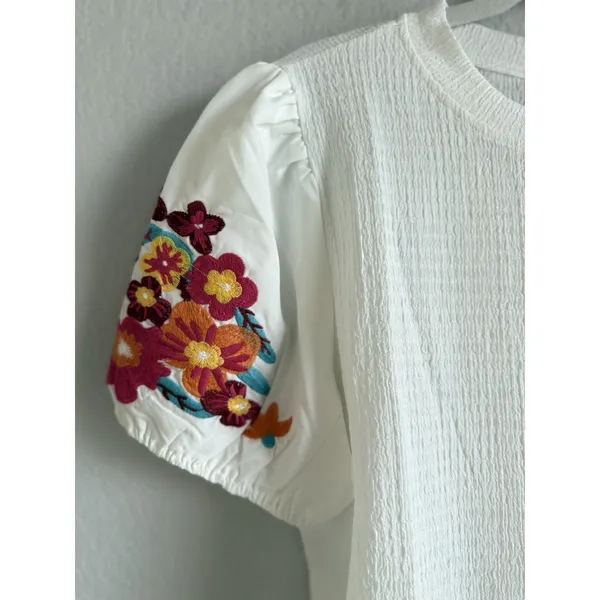 Jess Lea Top Women's Large‎ White Sand Embroidered Puff Sleeve Peasant Blouse - Image 6