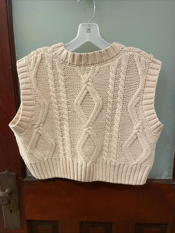 Princess Polly Cream Cable Knit Sleeveless Crew Sweater Vest - Image 3