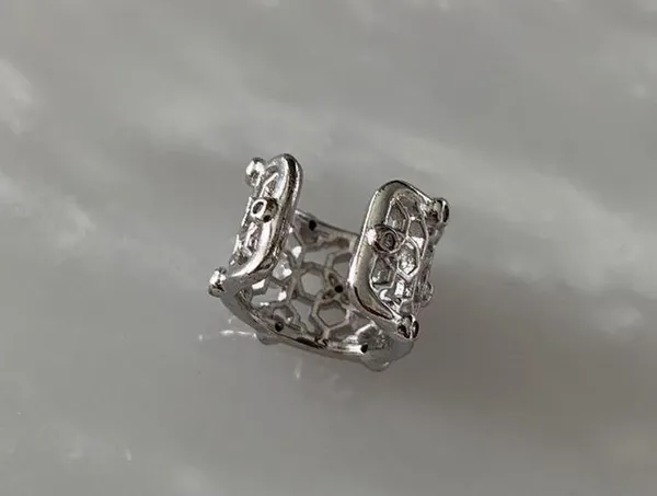 Kendra Scott Caley Ear cuff-Silver - Image 3