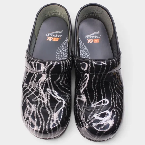 Dansko XP 2.0 Glitter Waves Patent Clogs Women 37 - Image 12