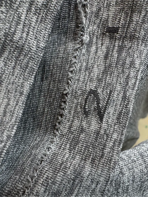 Lululemon Swiftly Tech Long Sleeve 2.0 Race with Thumb Cuffs Gray Size 4 - Image 10