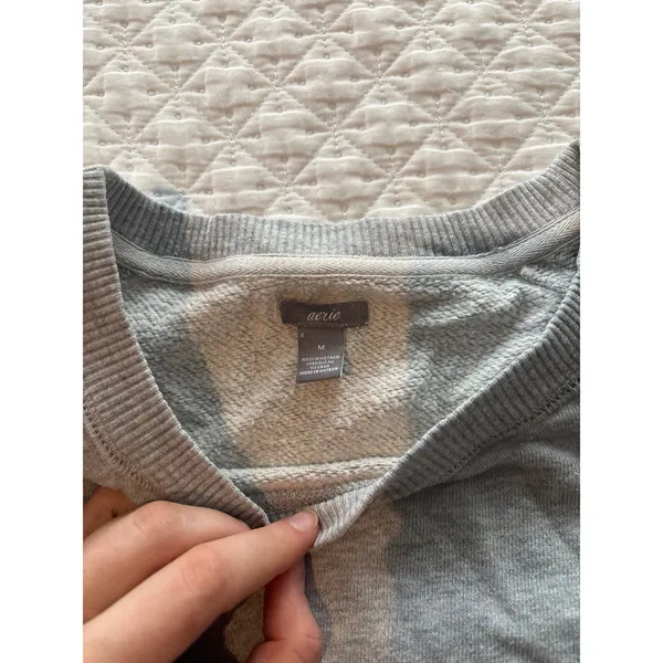 Aerie light grey oversized crewneck sweatshirt - Image 2
