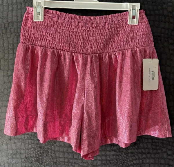 Vogue Society Women’s Pink Sequin High Rise Elastic Pull-On Lined Shorts S - Image 3