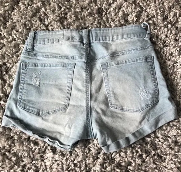 Shorts - Image 2