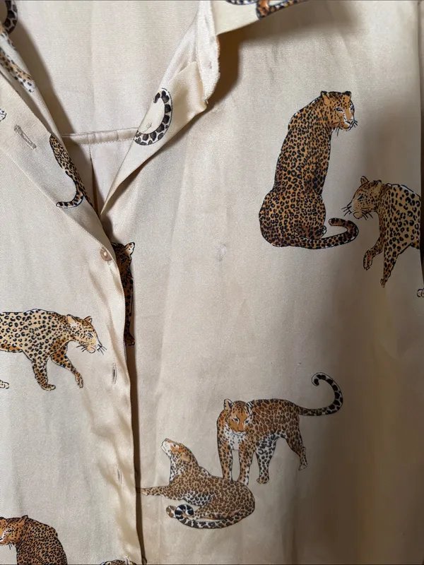 Zara Beige Shirt with Leopard Print medium oversized satin effect - Image 3