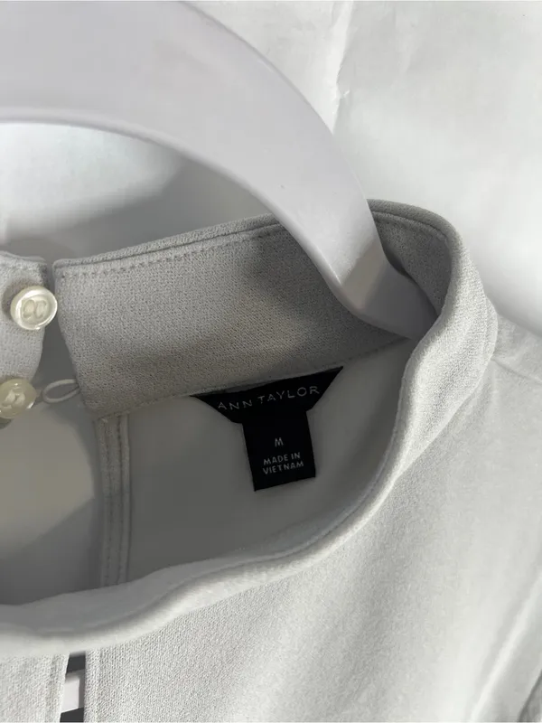 Ann Taylor Gray Mixed Media Mock Neck Blouse Size M - Image 3
