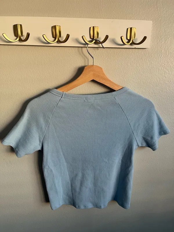 Garage V-Neck Crop Top - Image 2