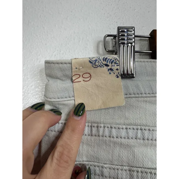 Pilcro NWT Light Wash Bootcut Jeans‎ Size 29 - Image 3