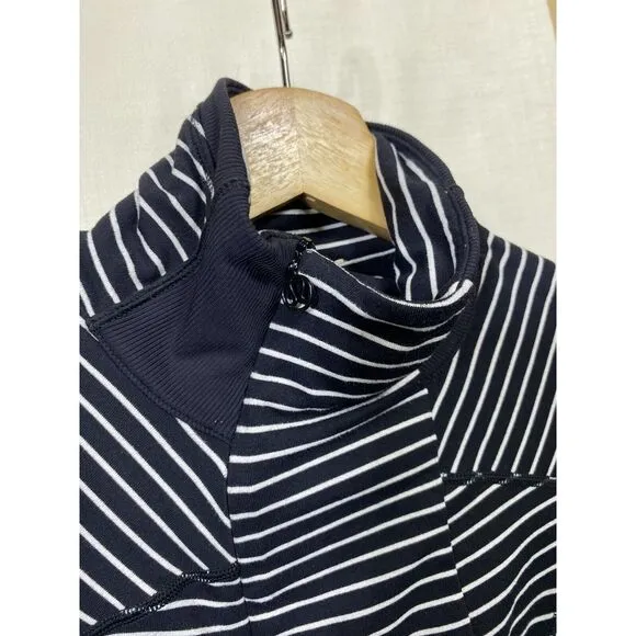Lululemon Women Sz 2 Base Runner 1/2‎ Zip Black White Running Top Pullover - Image 7