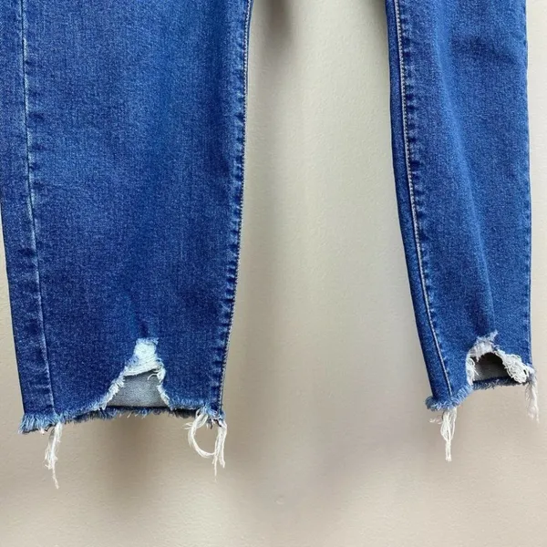 Levis Wedgie‎ Skinny Jeans 20W Dark Wash Denim Ankle Button Fly Fray Distressed - Image 2