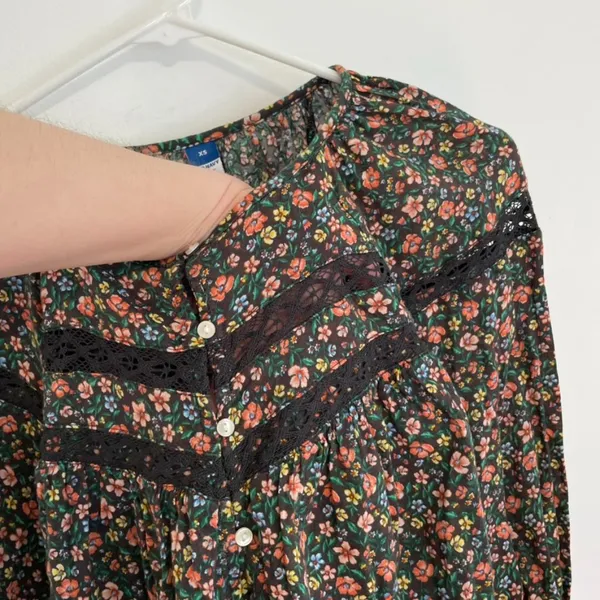 OLD NAVY Long Sleeve Lace Trimmed Floral Print Blouse Brown Button Cottagecore - Image 6