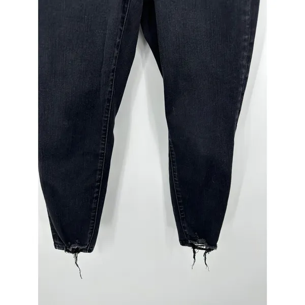 American Eagle Women 4 Short Black‎ Curvy Hi Rise Jegging Crop Button Fly Jeans - Image 3