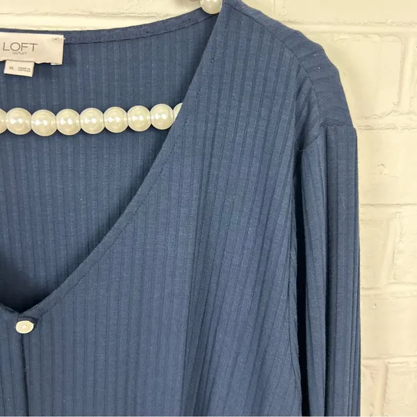 LOFT Navy Ribbed Knit Button Tie Front Long Sleeve Top Size XL - Image 5