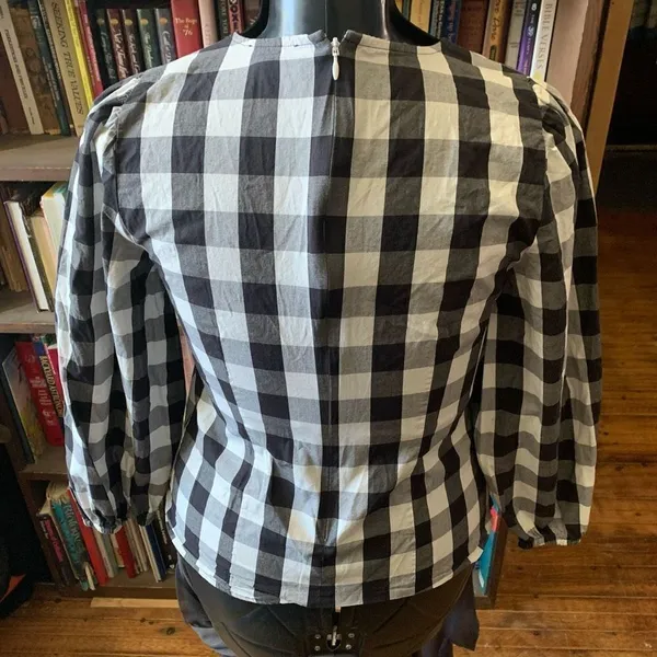 J Crew black & white gingham classy royalcore 6 blouse - Image 2