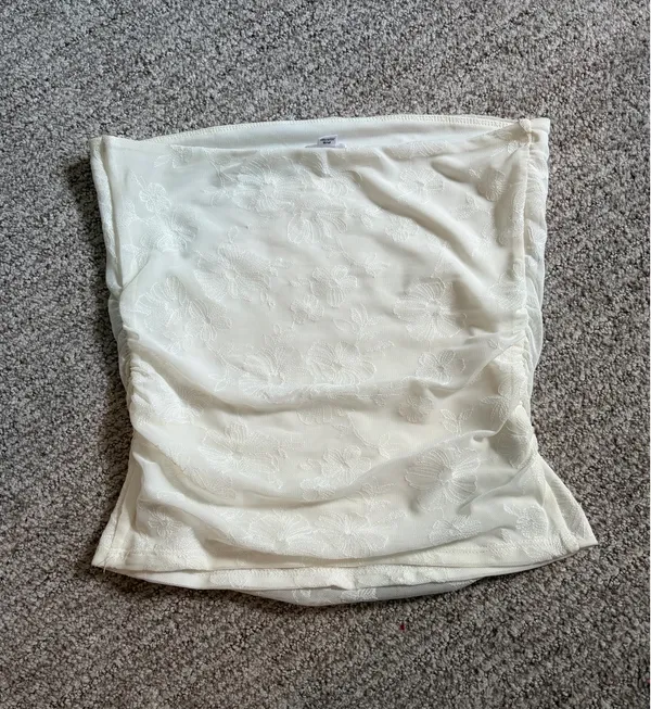 Garage White Lace Tube Top - Image 5