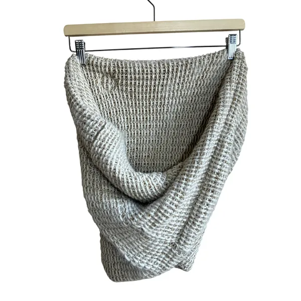 The North Face Chunky Knit Infinity Scarf One Size Cream Tan Womens Acrylic - Image 3