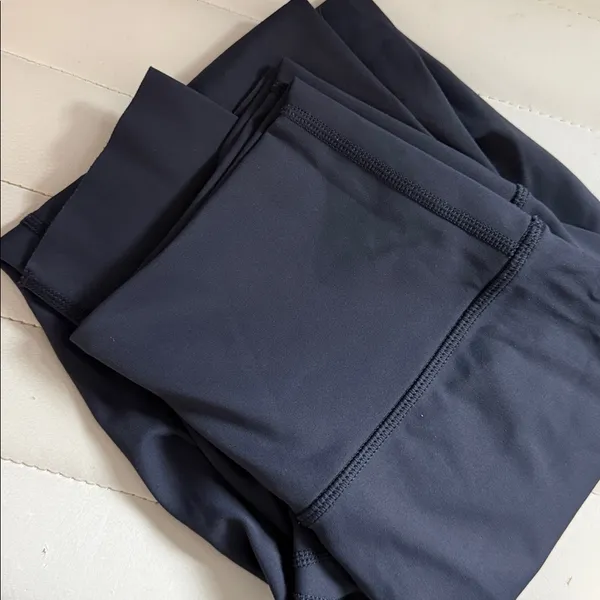 Offline Aerie Goals High-Waisted Leggings 7/8 length in Gray - Image 6