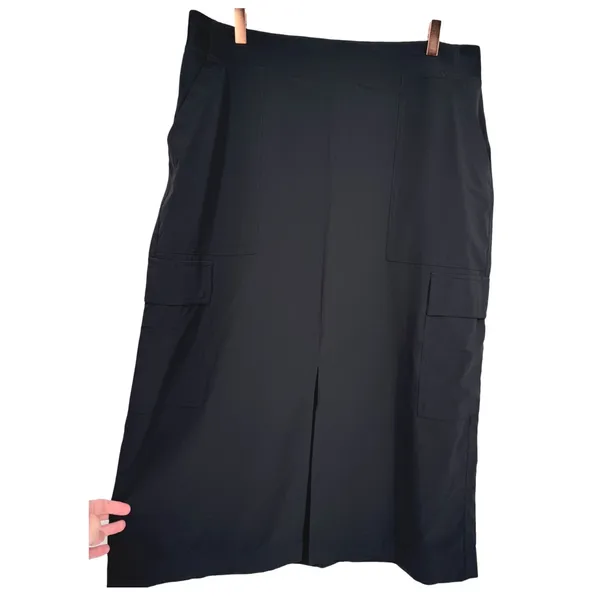 Athleta Brooklyn Heights High Rise Cargo Midi Skirt Black Size 16 Activewear - Image 9