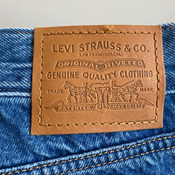 Levi's Wedgie Icon High Rise Button Fly Distressed Straight Leg Jeans - Image 5