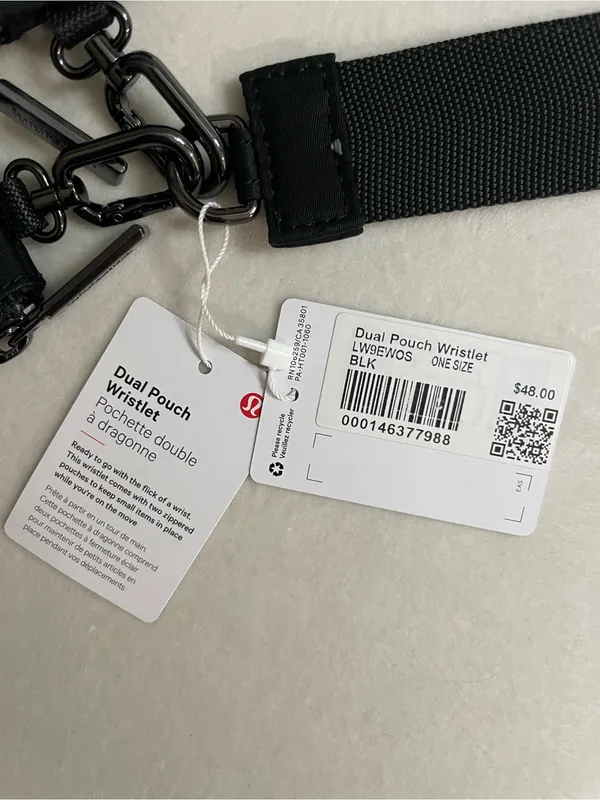 lululemon athletica NWT Dual Pouch Wristlet Strap Key & Accessory Holder Black - Image 8