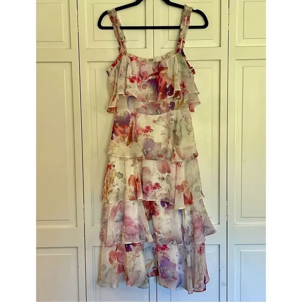Storia ruffled tiered chiffon floral dress size m - Image 3