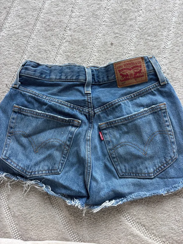 Levi’s 501 Shorts - Image 2