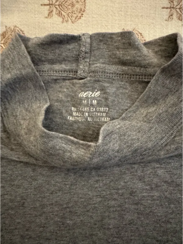 Aerie long sleeve top - Image 2