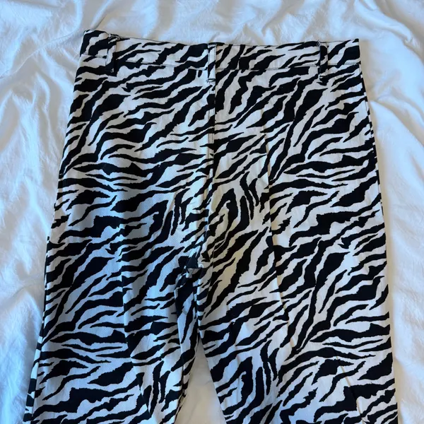 Motel Rocks Zoven Trousers 90s Zebra - Image 4