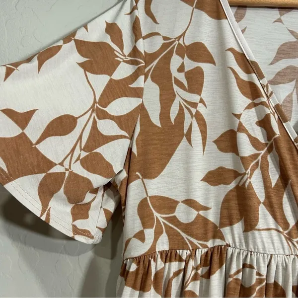 SPLA Tan White Leaf Print Faux Wrap Midi Dress Ruffle Tropical Summer Large NWT - Image 5
