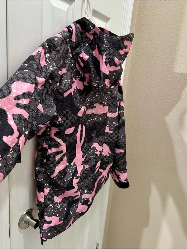 DC Snow ski Jacket size XS pink gray camo - Image 9