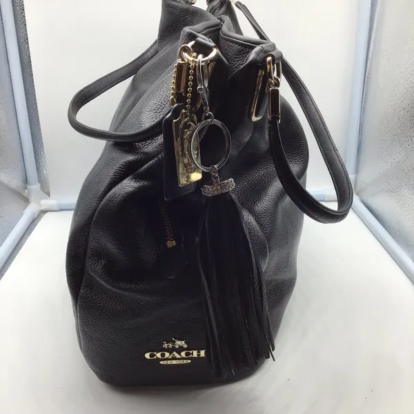 COACH black leather three compartment shoulder bag - Image 11