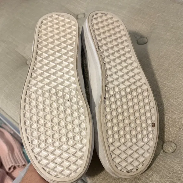 Vans Women's Glitter Lace-Up Sneakers 9 - Image 6