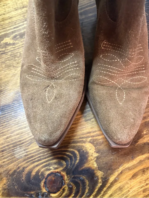 Steve Madden tan heeled cowgirl boots size 6 - Image 4