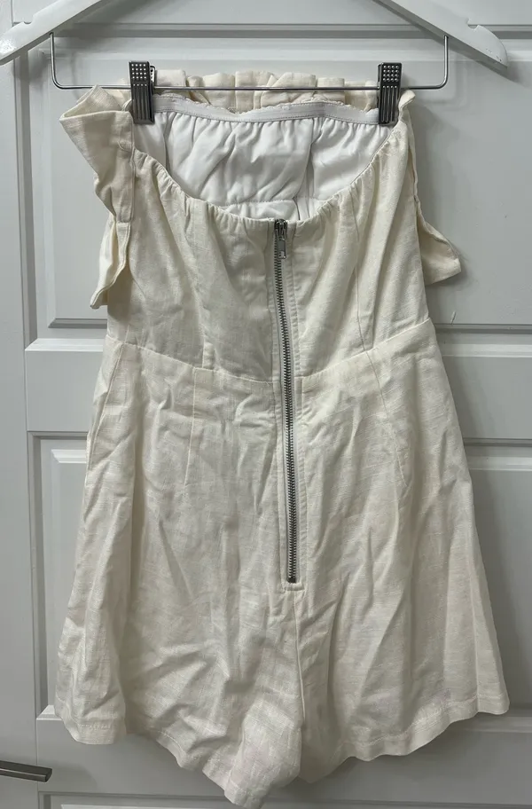 Princess Polly Linen Romper - Image 4