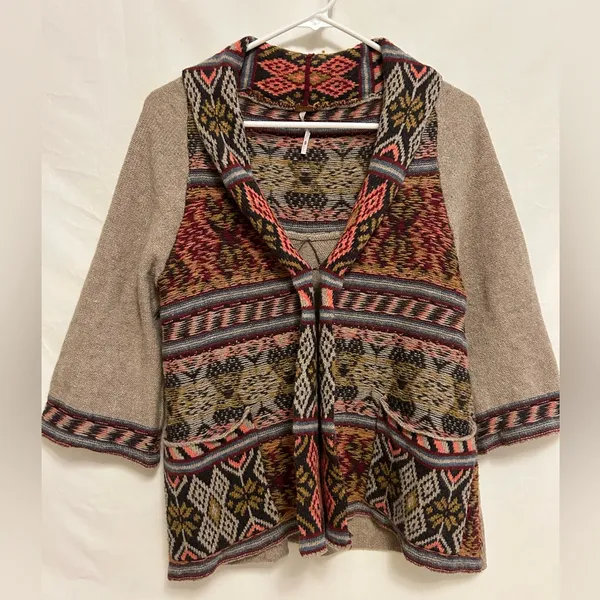 Free‎ People Tan Wool Blend Aztec Cardigan Size Small - Image 2