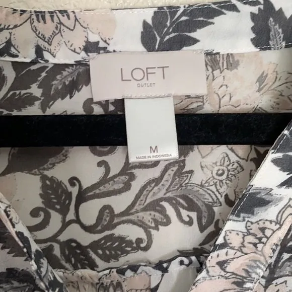 LOFT Pink and Black Floral Print tie up Sleeve Top/Blouse Medium - Image 2