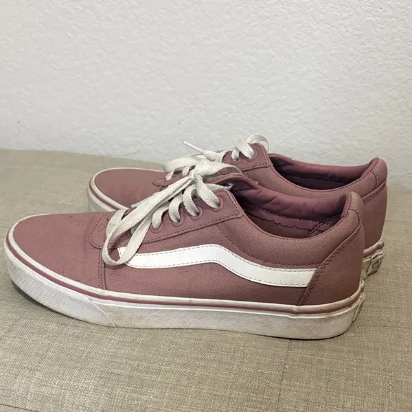 Vans Mauve and White Low-Top Sneakers 8.5 - Image 4
