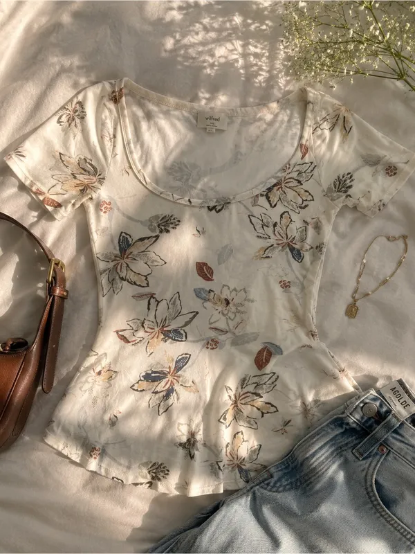 Wilfred Cream Floral Scoop-Neck Peplum Crop Top - Image 3
