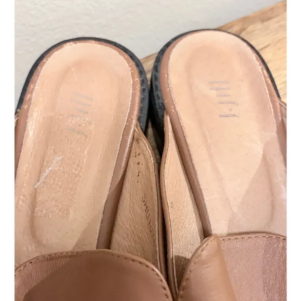 J.Jill Tan Leather Pointed Toe Mules Slip On Flat Shoes‎ Size 9 - Image 3