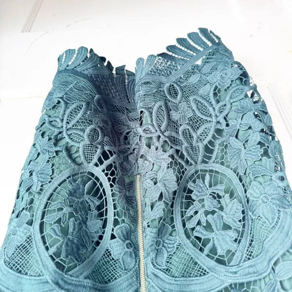 Lovers & Friends x Revolve Caspian Shift Dress Hunter Green Lace Racerback XS - Image 12